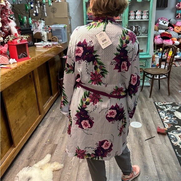 Satin Bath Robe - Picture 11 of 14